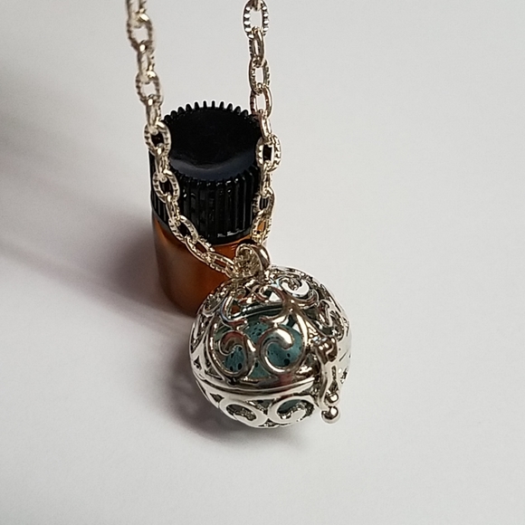 Silver Locket Lava Essential Oil Diffuser Boho - Picture 1 of 3